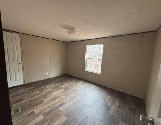 Building Photo - 132 Gantt Rd