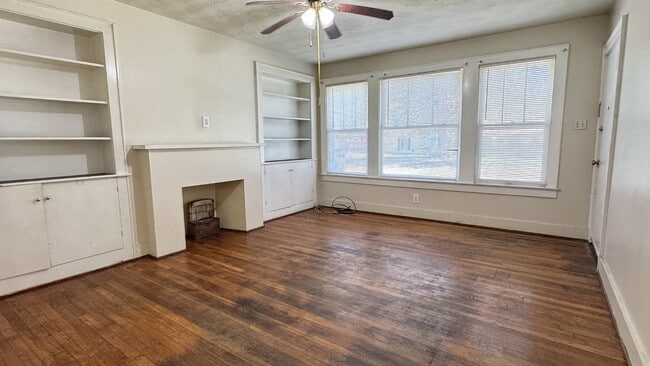 Building Photo - 1608 S 4th St