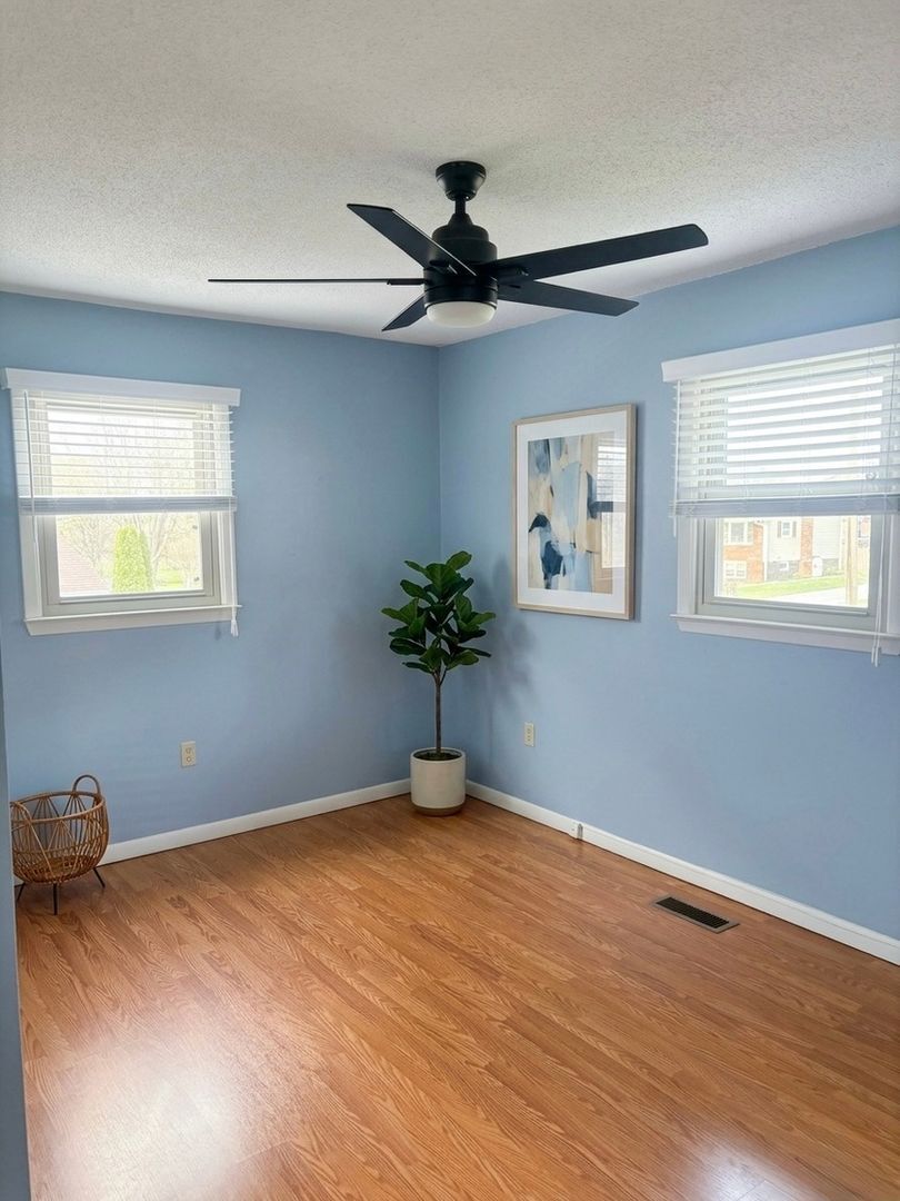 Building Photo - 268 Bellehaven Dr