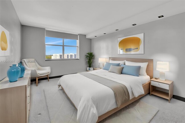 Building Photo - 11111 Biscayne Blvd