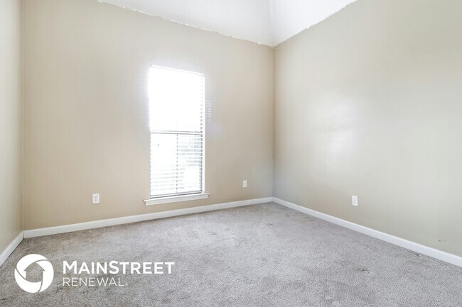 Building Photo - 5490 Mallard Park Blvd