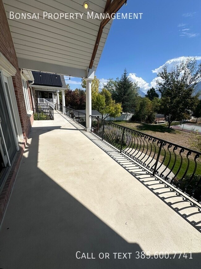 Building Photo - 11291 Palisade View Dr