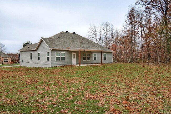 Building Photo - 2 Rothbury Ln