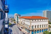 Building Photo - 2 bedroom downtown, 2 bath and 2 parking spaces.  View! (Solara Lofts)