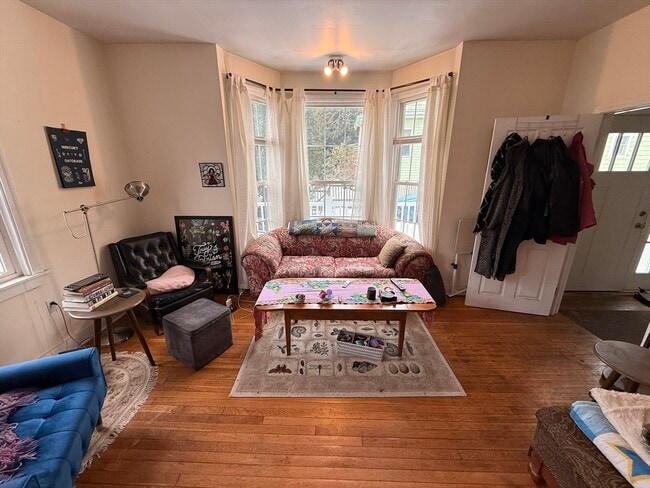 Building Photo - 7-9 Biltmore St