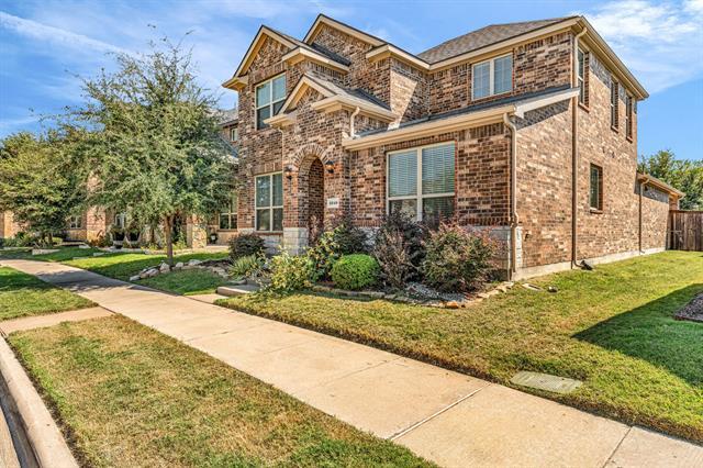 Building Photo - 2249 Barx Dr