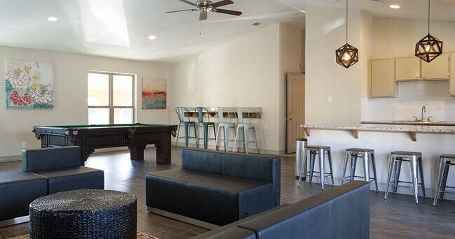 Riviera Apartments Dallas, TX Apartment Finder