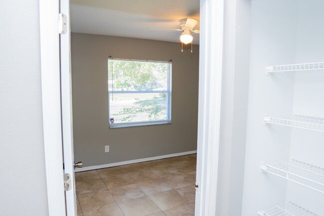 Building Photo - 1483 Elderton Dr