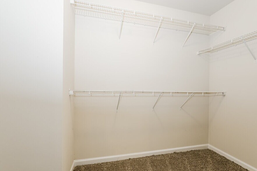 Building Photo - 176 Addy Ln
