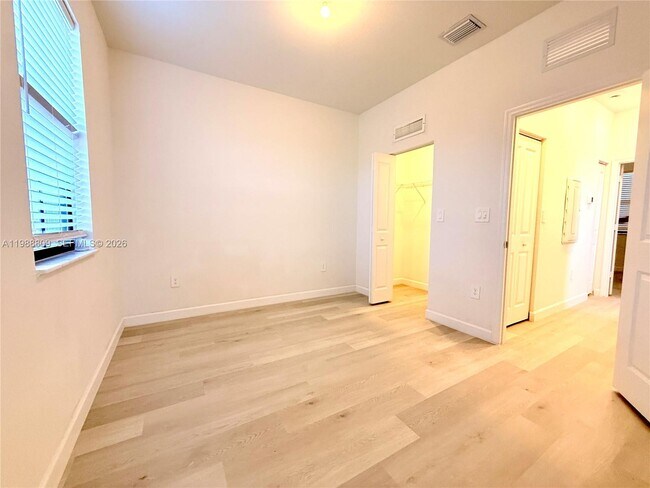 Building Photo - 11719 SW 246 Terrace