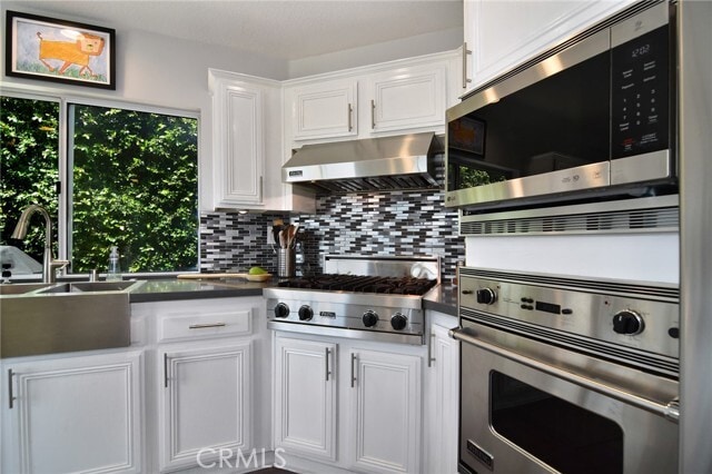 Building Photo - 24574 Overland Dr