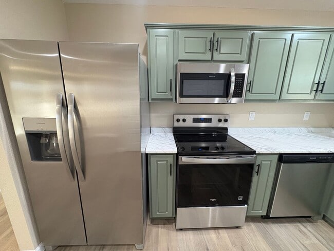 Building Photo - 1806 Teston Ln