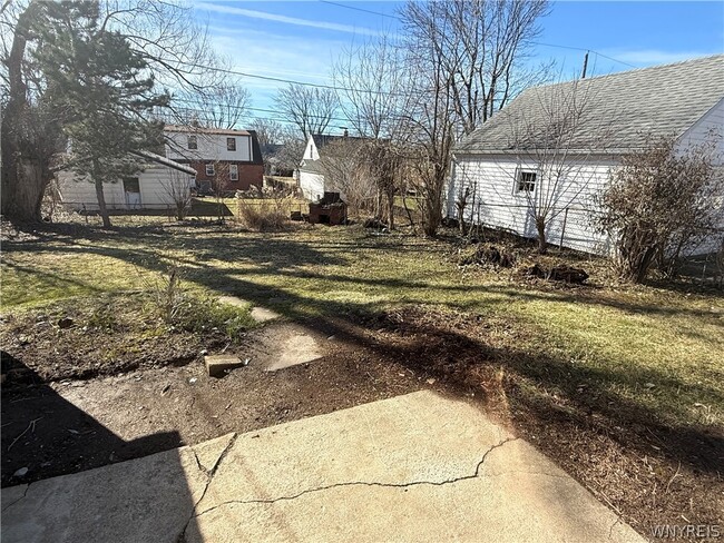 Building Photo - 77 Balbach Dr