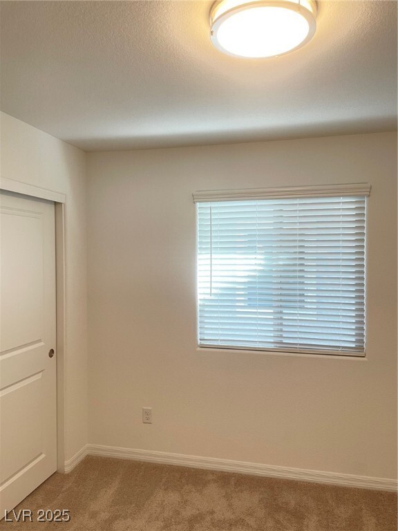 Building Photo - 5749 Avondale Rise Wy