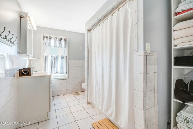 Building Photo - 100 Mt Tabor Way