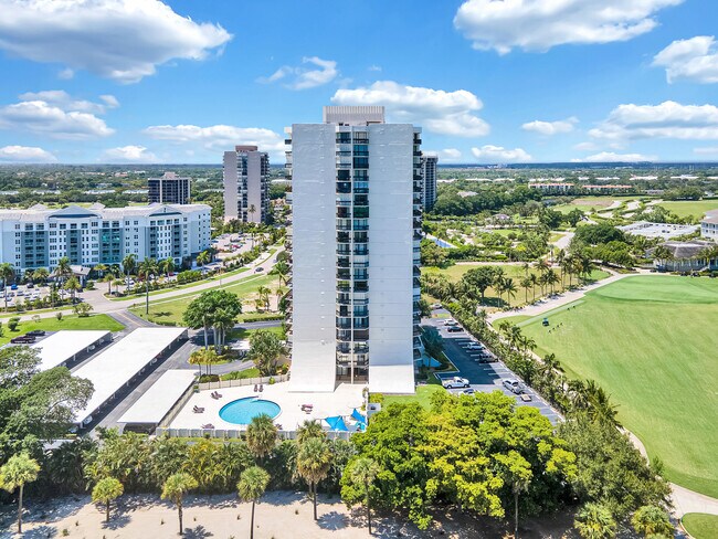 Building Photo - 2000 Presidential Way