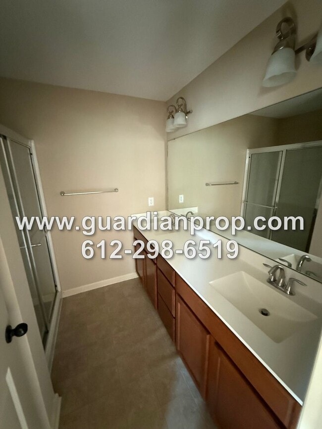 Building Photo - End Unit Townhouse Available Now, Loft Area, Large Primary Suite, Private Side Patio