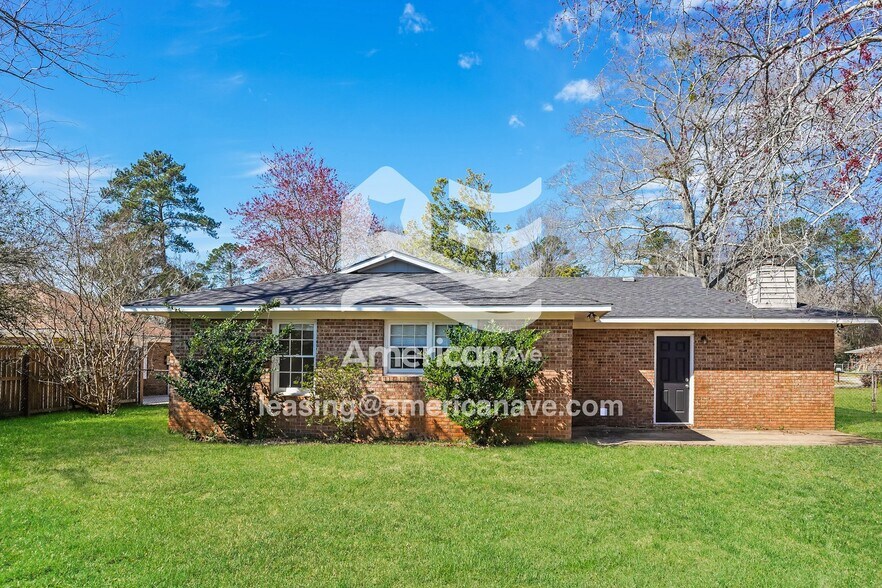 Building Photo - 210 Scarborough Rd