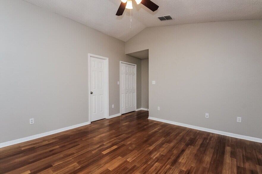 Building Photo - 11925 Hatcher Cir