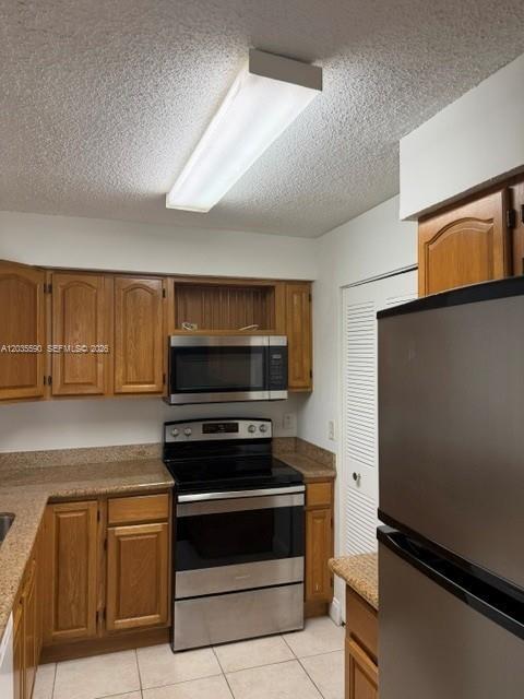 Building Photo - 1231 SW 46th Ave
