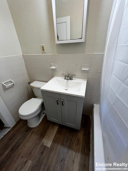 Building Photo - 155 Summer St