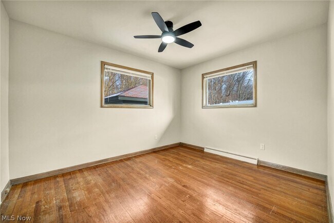 Building Photo - 1171 Jason Ave