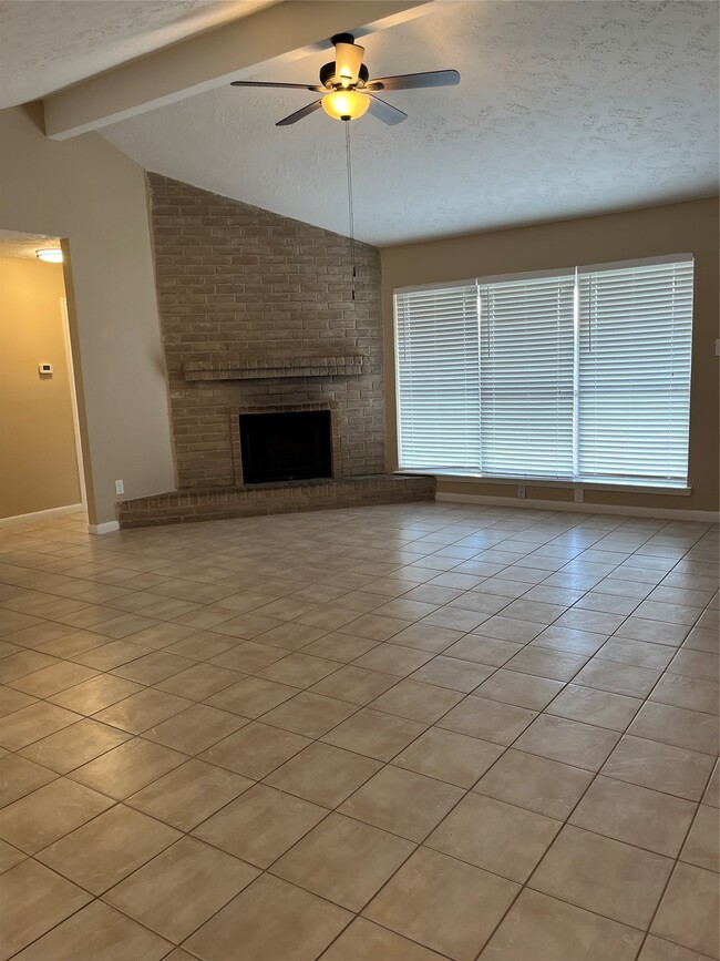 Building Photo - 8415 Blacksmith Dr