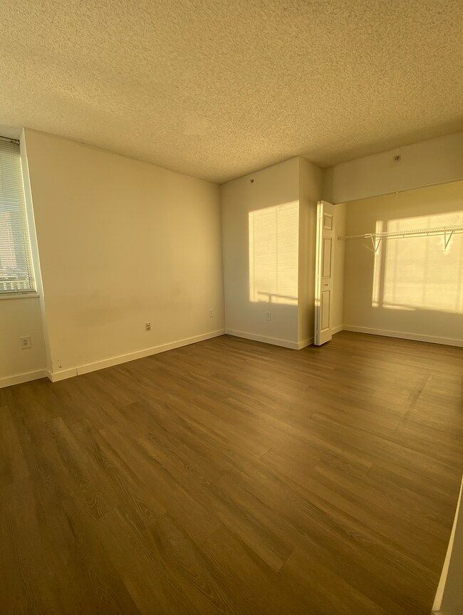 Bedroom - 35 Hudson St