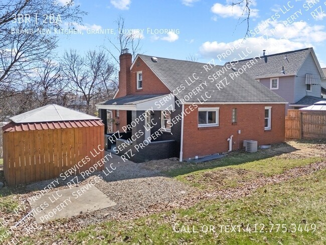 Building Photo - 2904 H St