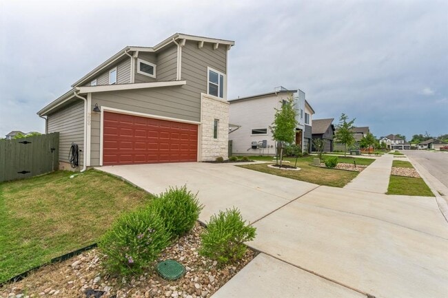 Building Photo - 9800 Evening Canopy Dr