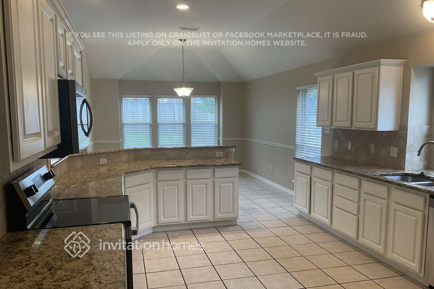 Building Photo - 2105 Nugent Dr