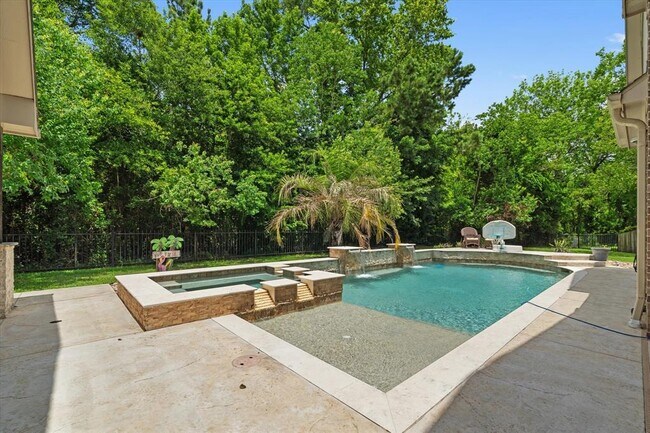 Building Photo - 15602 Shining Brook Ct