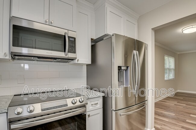 Primary Photo - 1402 Johns Rd