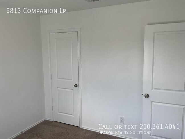 Building Photo - 5813 Companion Lp