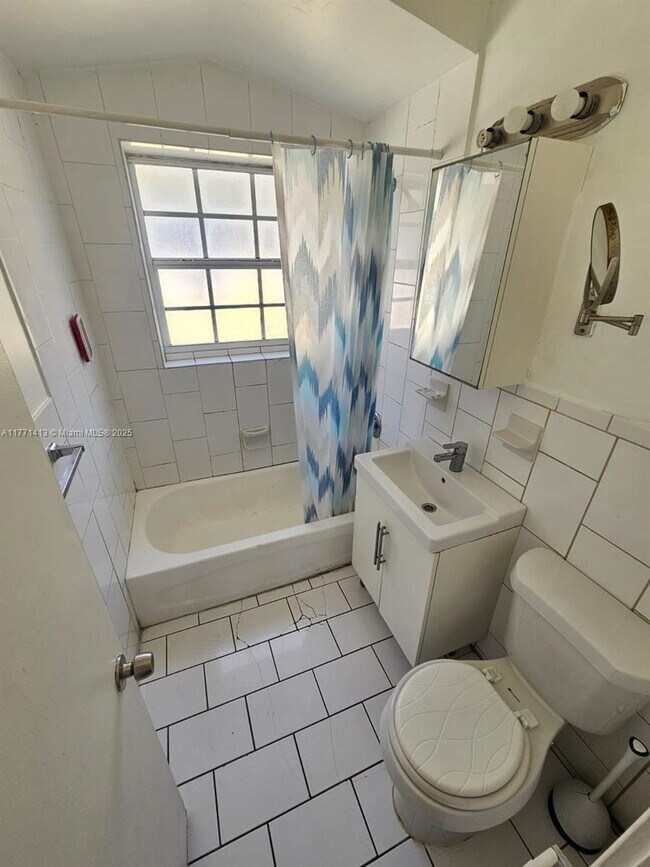 1921 Marseille Dr 1921 Marseille - 1921 Marseille Dr Miami Beach Fl Building Photo 