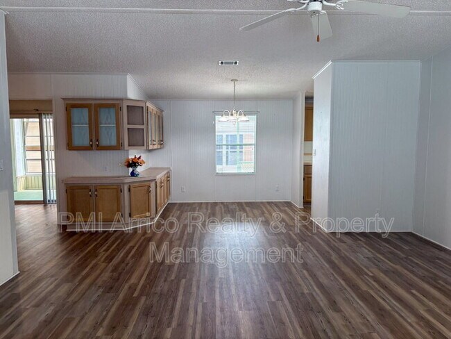 Building Photo - 3510 Petticoat Jct