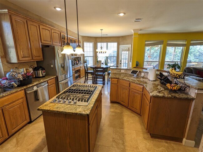 Building Photo - 7306 Ellaview Ln