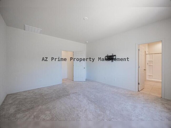 Building Photo - 4825 S 108th Ave