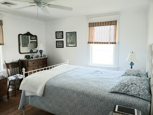 Building Photo - 243 Manomet Point Rd