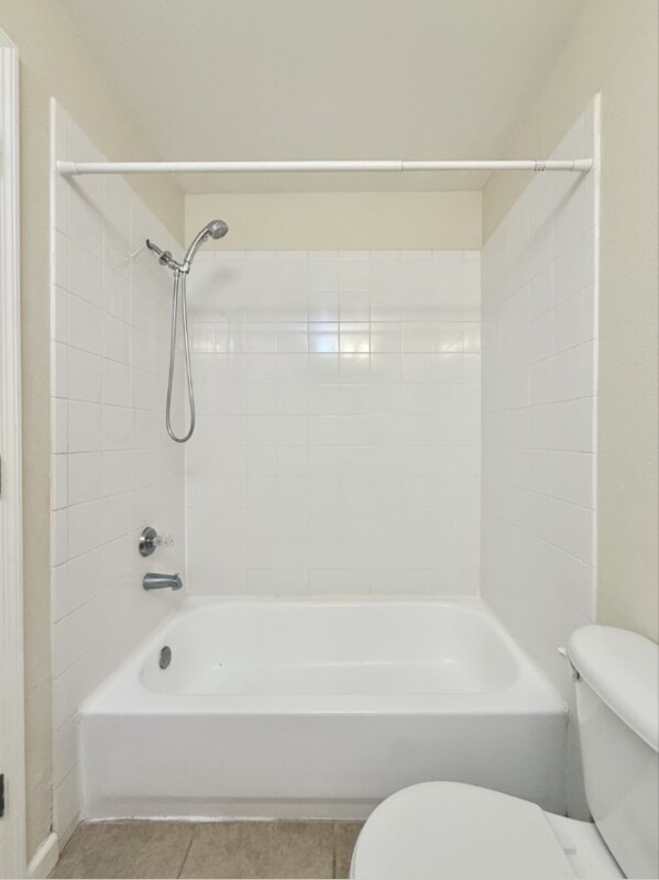 Building Photo - 10155 Sailwinds Blvd S