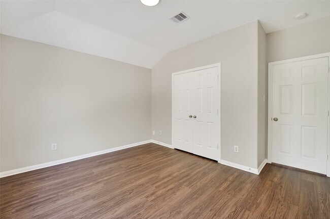 Building Photo - 16311 Yabbie Dr