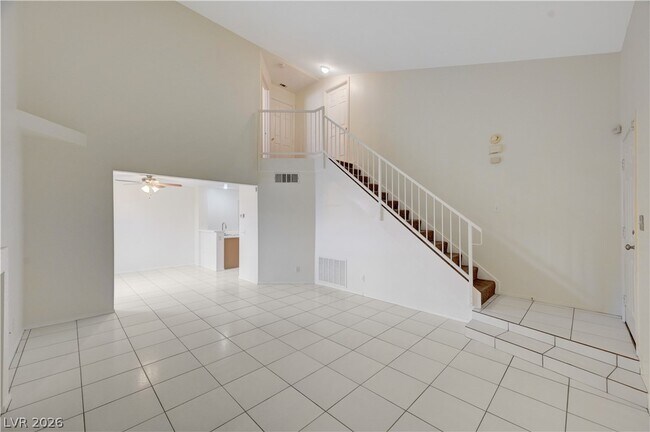 Building Photo - 8039 Teresita Ave
