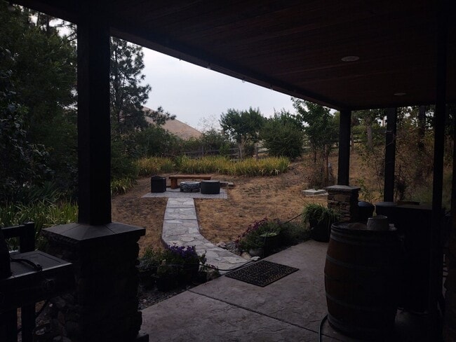 Building Photo - Custom Built Home on the Clearwater River - 20 minutes from Lewiston, ID