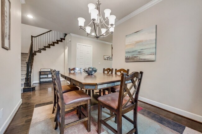 Building Photo - Welcome to your new 5 Bed-4 Bath home in t...