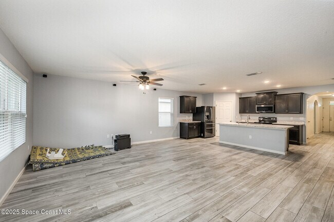 Building Photo - 4350 Pagosa Springs Cir