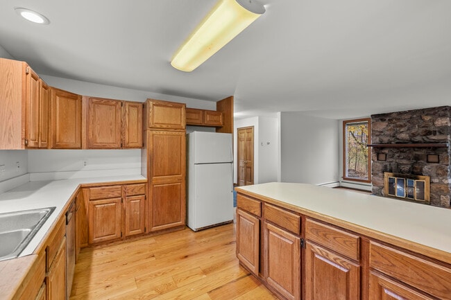 Building Photo - 14 Clearview Terrace