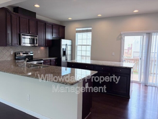 Building Photo - 6025 Kentworth Dr