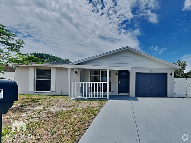 Building Photo - 9707 Paces Ferry Dr