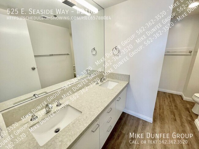 Building Photo - 525 E Seaside Way