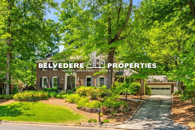 Building Photo - 4 bed in Hamilton Lakes